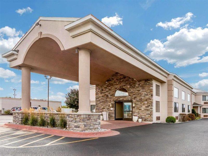 Comfort Inn Ludington Near Us-10 Luaran gambar