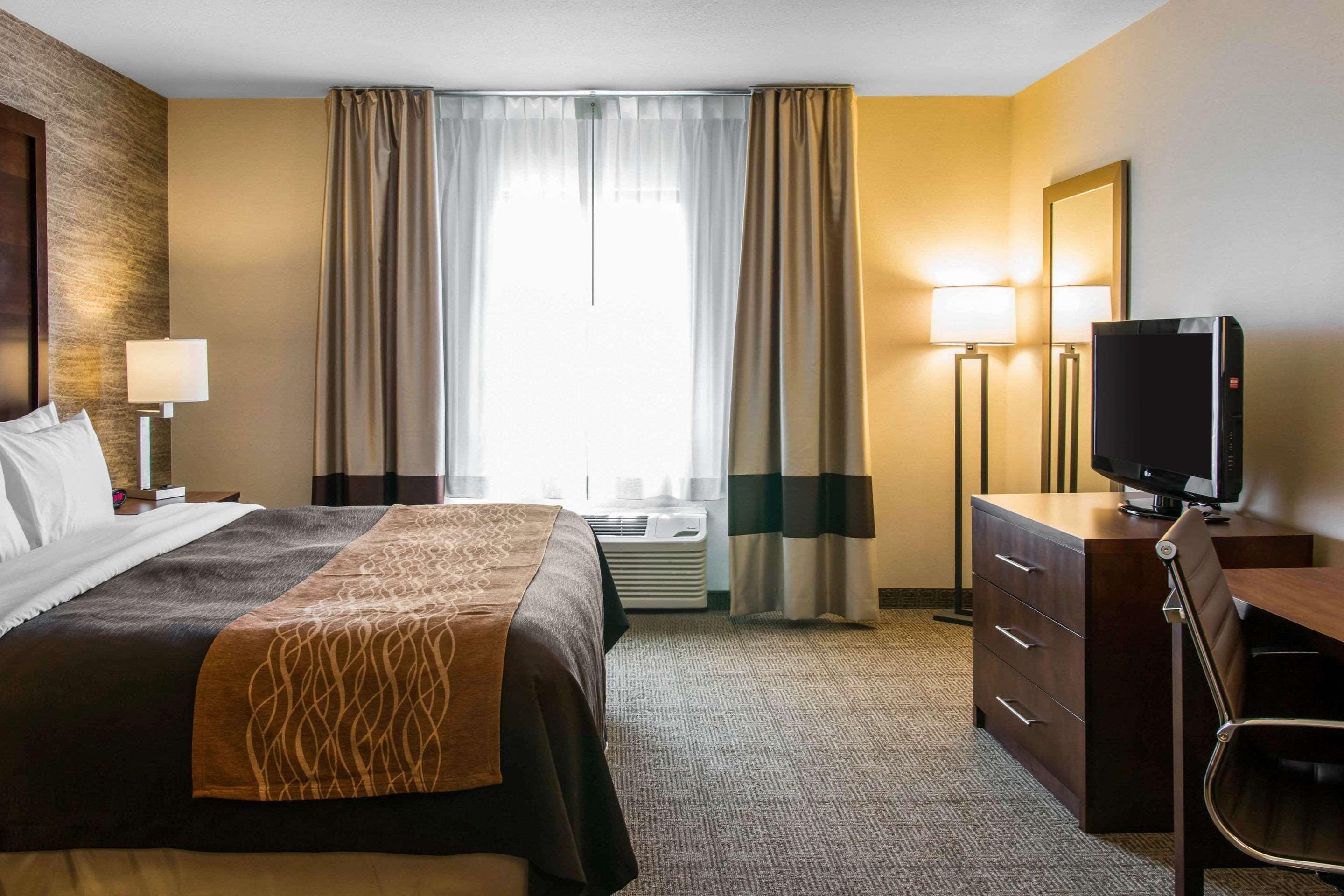 Comfort Inn Ludington Near Us-10 Luaran gambar