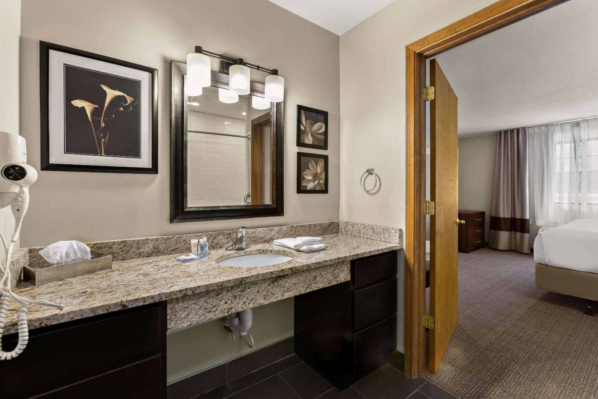 Comfort Inn Ludington Near Us-10 Luaran gambar