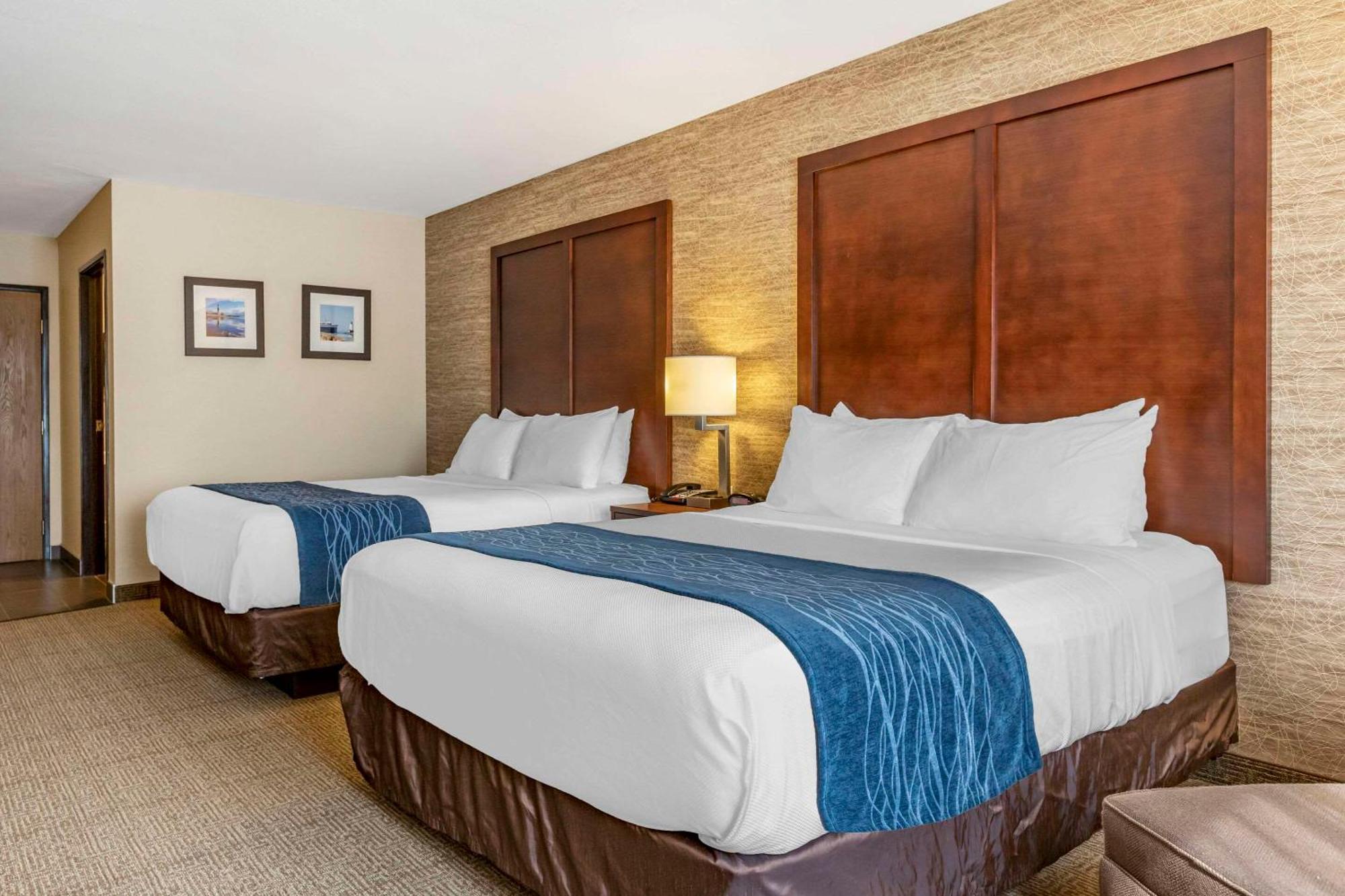 Comfort Inn Ludington Near Us-10 Luaran gambar