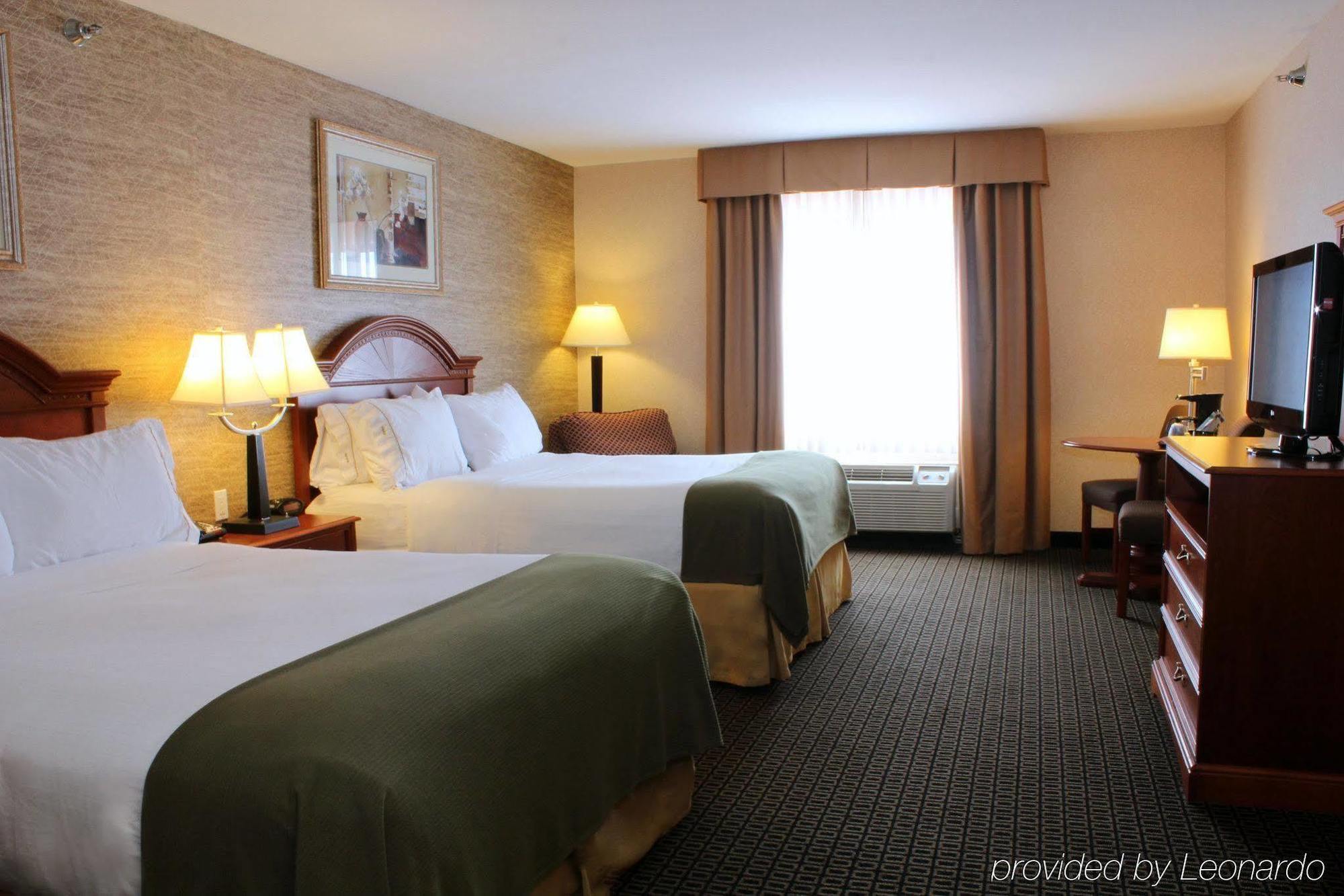 Comfort Inn Ludington Near Us-10 Luaran gambar